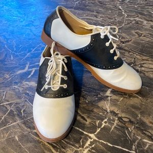 Saddle shoes womens sz 10 Predictions